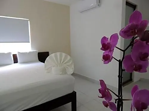 Shaddai Hotel Playa del Carmen